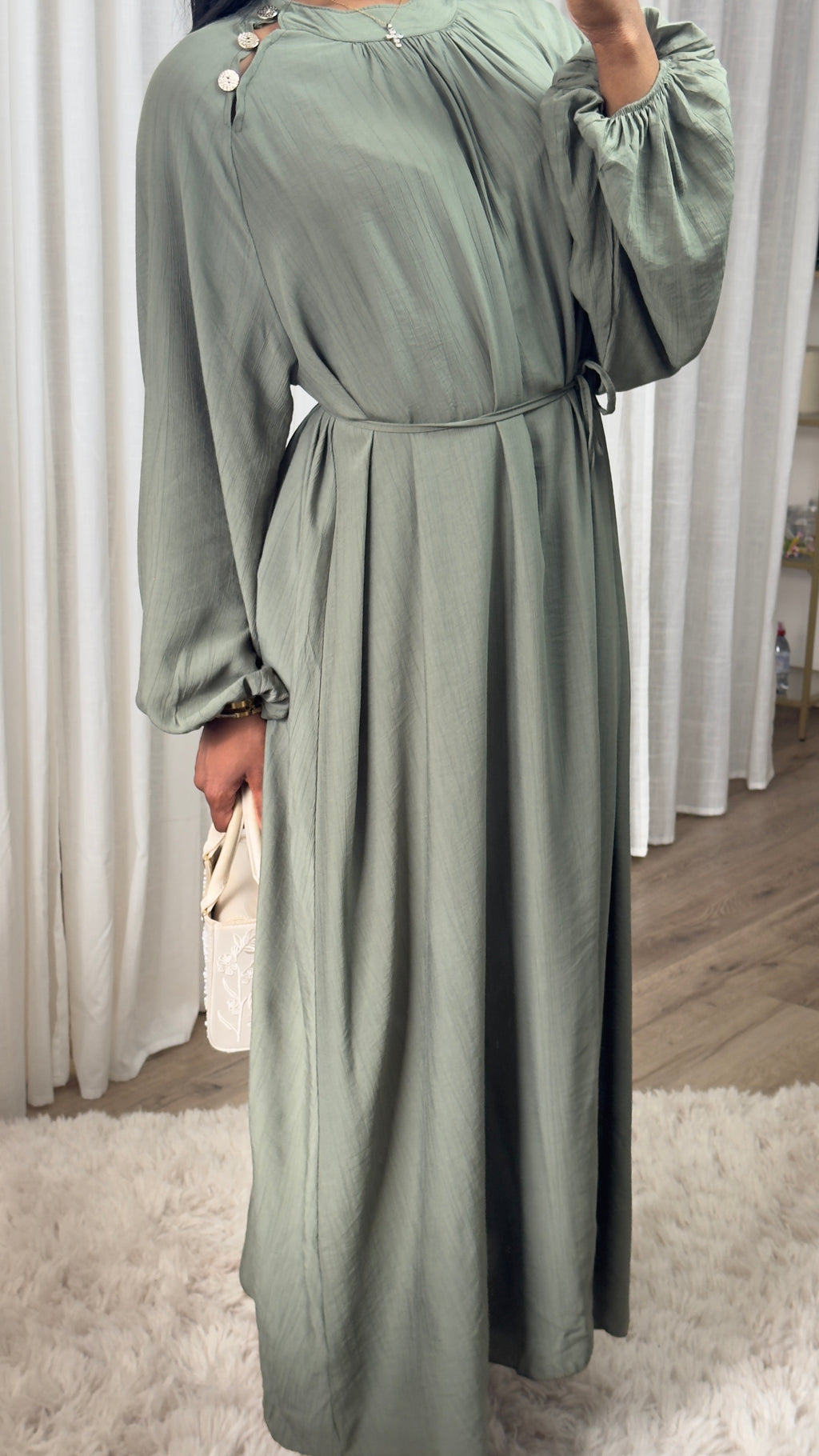ROBE ABIGAEL KAKI